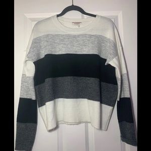 Andre comfy striped sweater